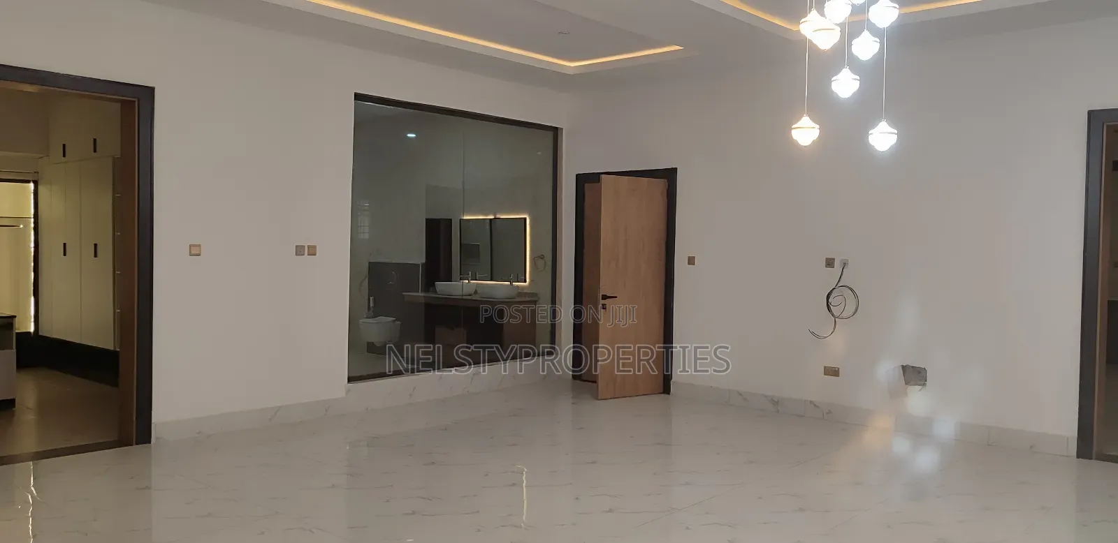 7bdrm Mansion in Efab Metropolis, Gwarinpa for sale