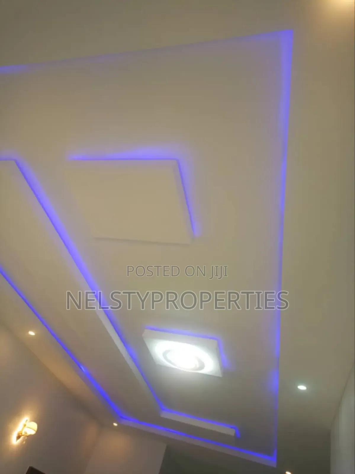 3bdrm Bungalow in Efab Queen'S, Gwarinpa for sale