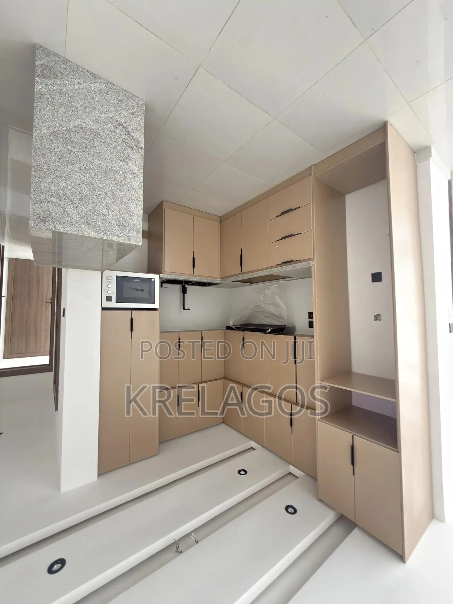 2bdrm Apartment in Ikate for sale
