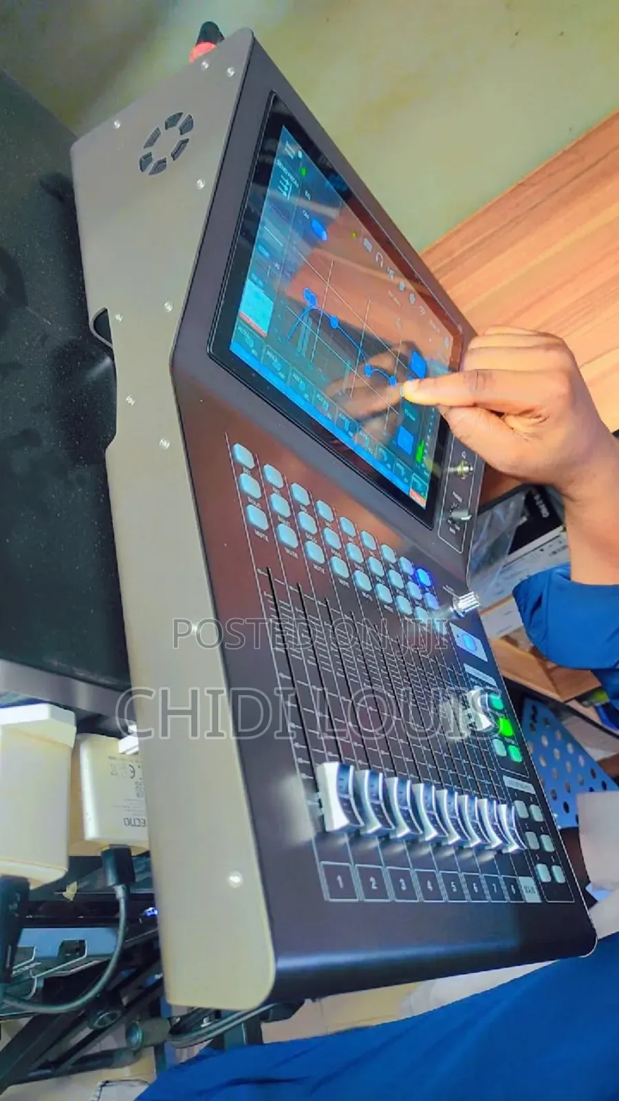 Hm - Audio Digital Mixer