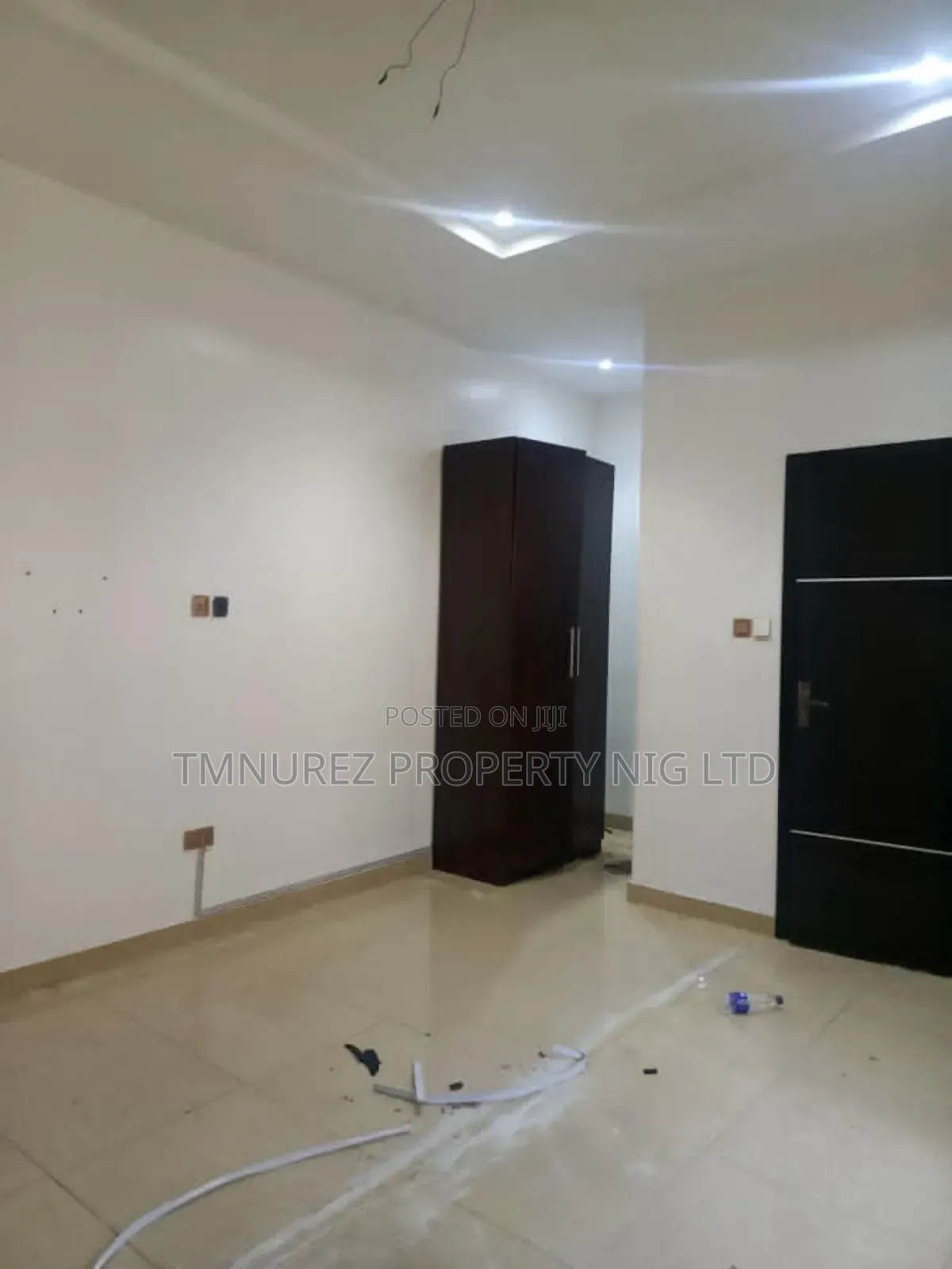 Studio Apartment in Chevy Vview, Chevron for rent