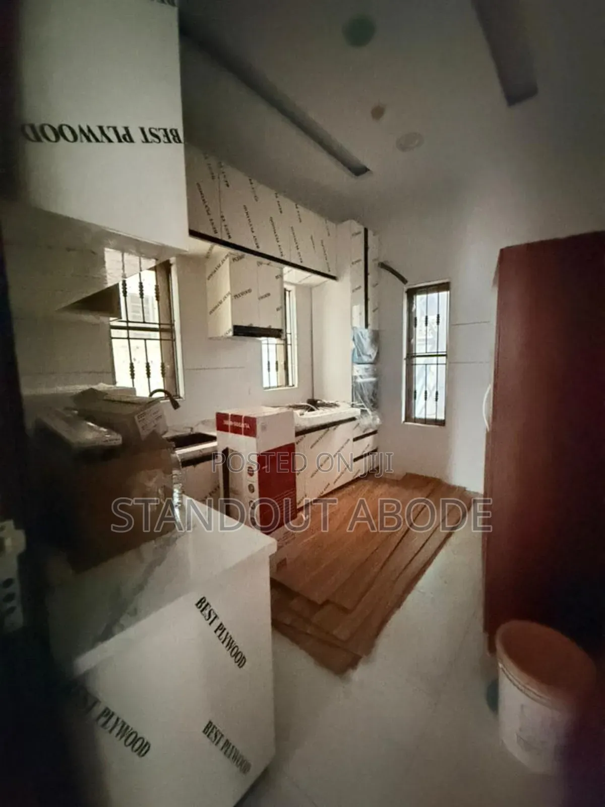 4bdrm Duplex in In An Esestate, Surulere for sale