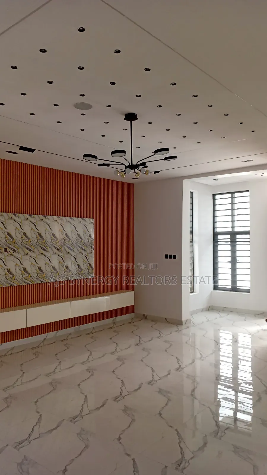 5bdrm Duplex in VGC / Ajah for sale