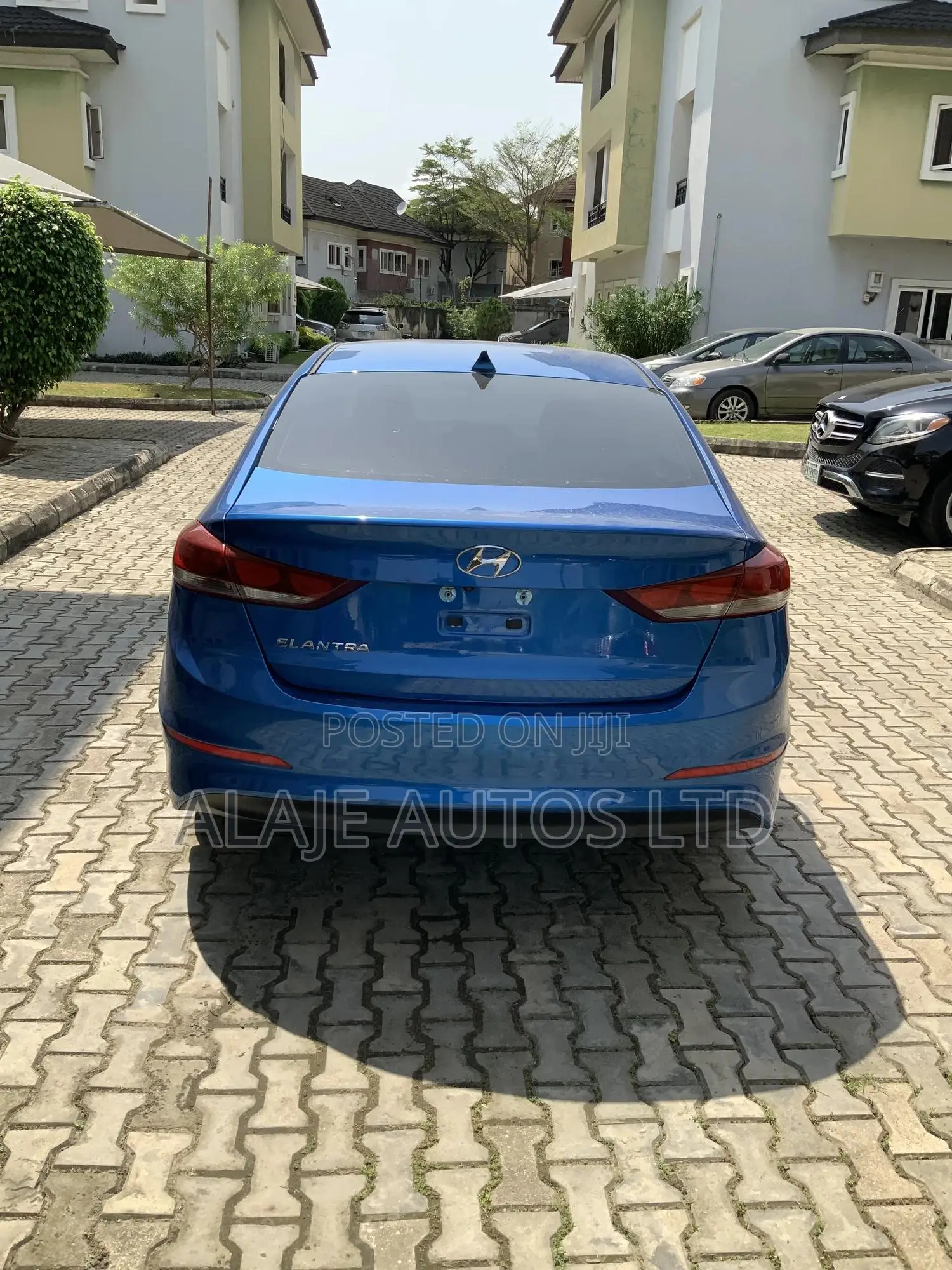 Hyundai Elantra 2017 Blue