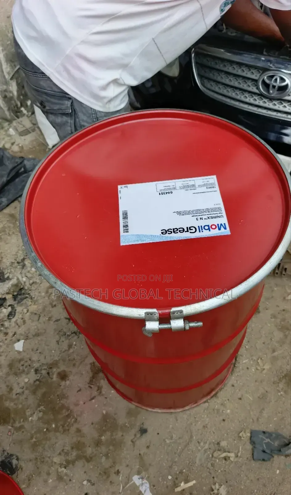 Mobil Grease Unirex N3 (180kg/Drum)