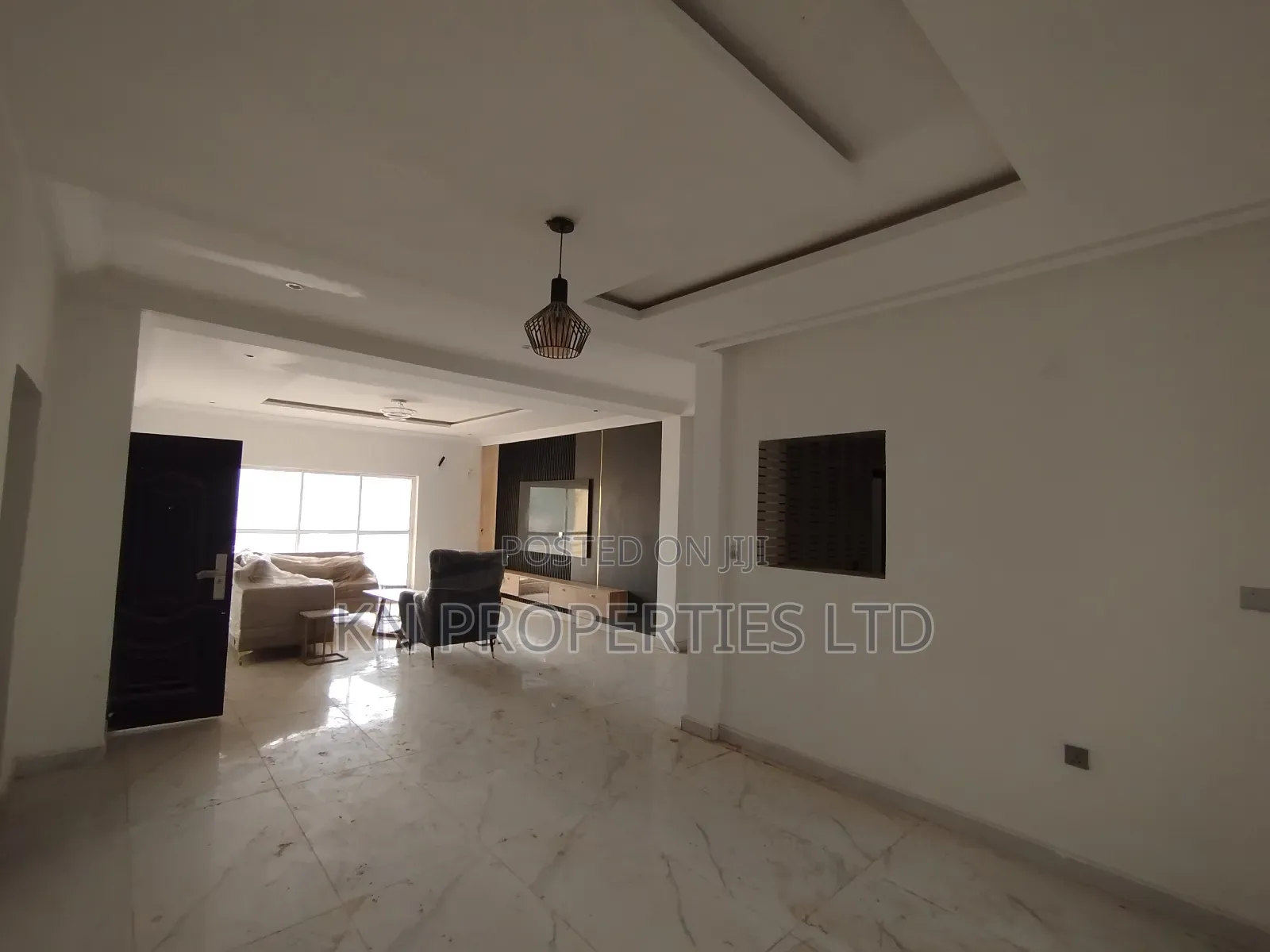 3bdrm Block of Flats in Gusape, Guzape District for rent
