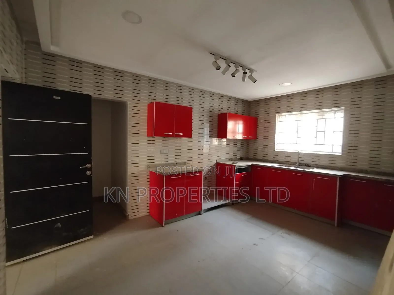 3bdrm Block of Flats in Gusape, Guzape District for rent
