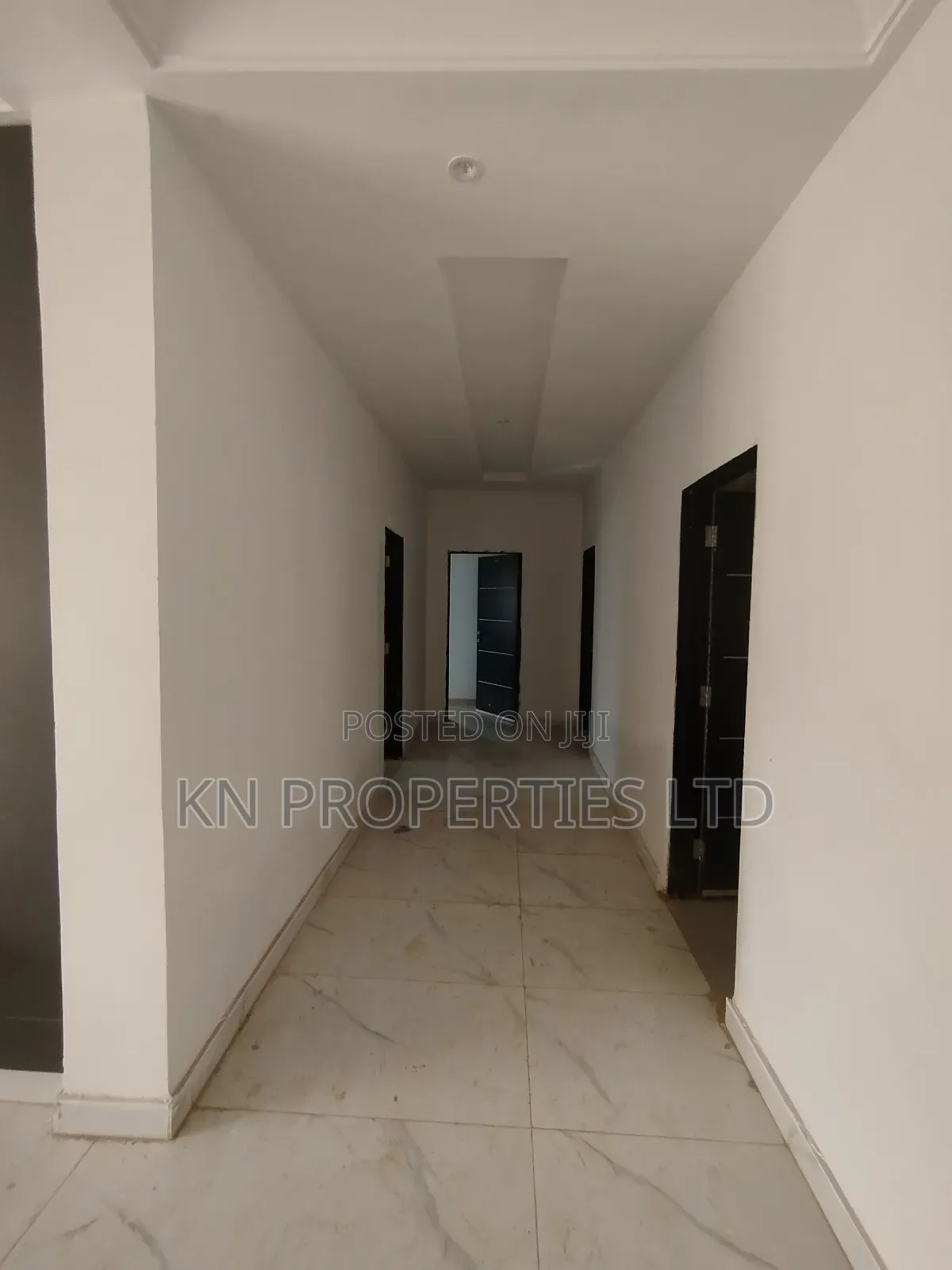 3bdrm Block of Flats in Gusape, Guzape District for rent