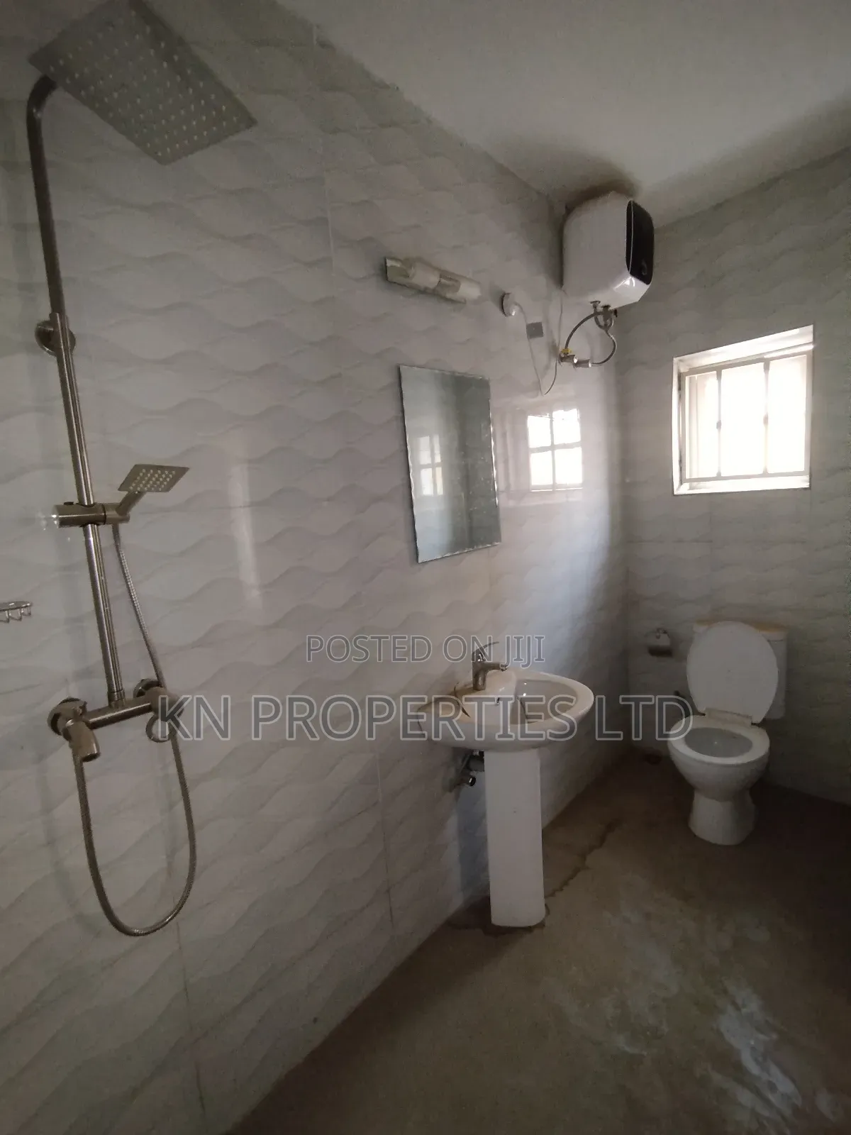 3bdrm Block of Flats in Gusape, Guzape District for rent