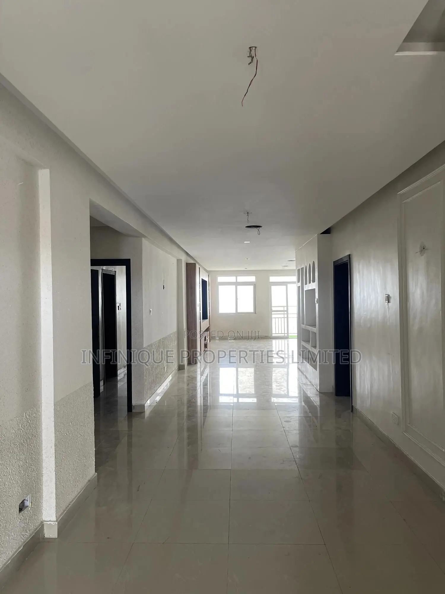 3bdrm Apartment in Lekki Phase 1 for rent