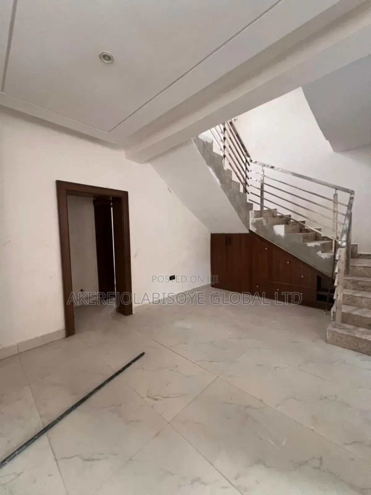 4bdrm Townhouse / Terrace in Gwarinpa, Inside for rent