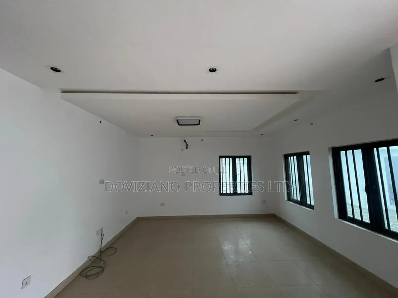 3bdrm Duplex in Lekki Phase 1 for rent