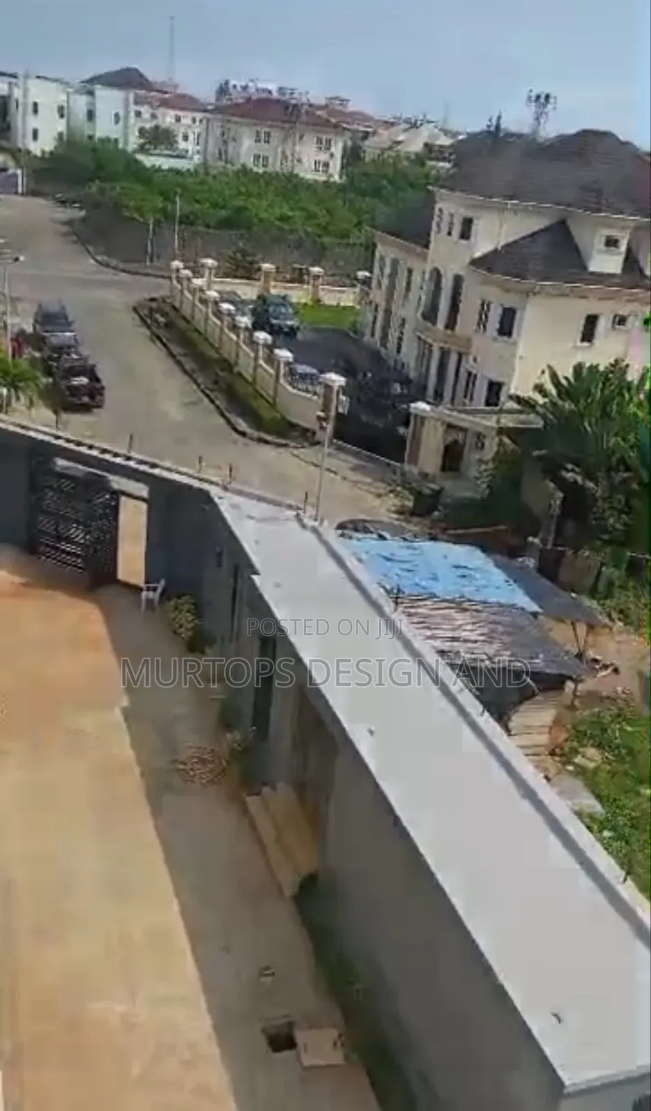 6bdrm Duplex in Banana Island for sale