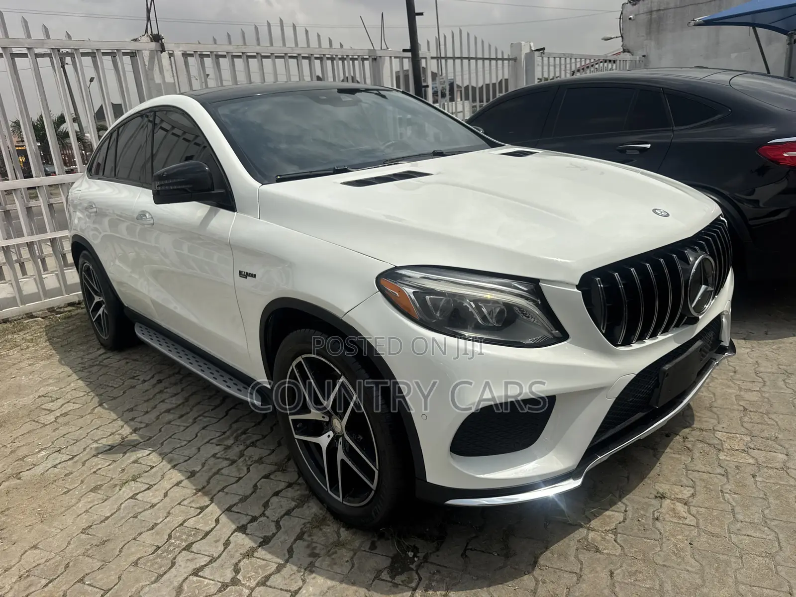 Mercedes-Benz GLE-Class 2016 White