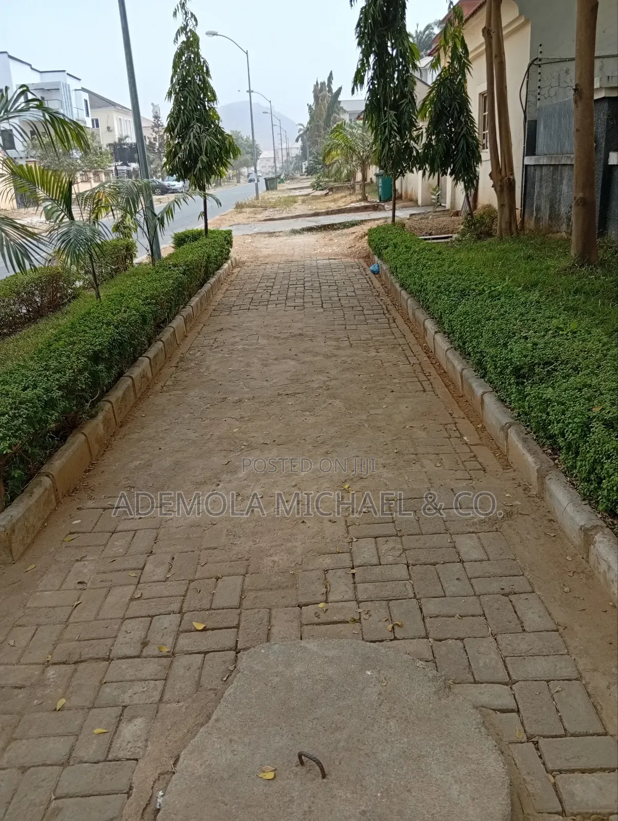 4bdrm Townhouse/Terrace in Wuye District Abuja for sale