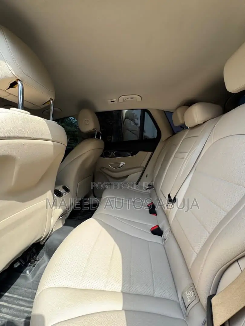 Mercedes-Benz GLC-Class 2017 Black