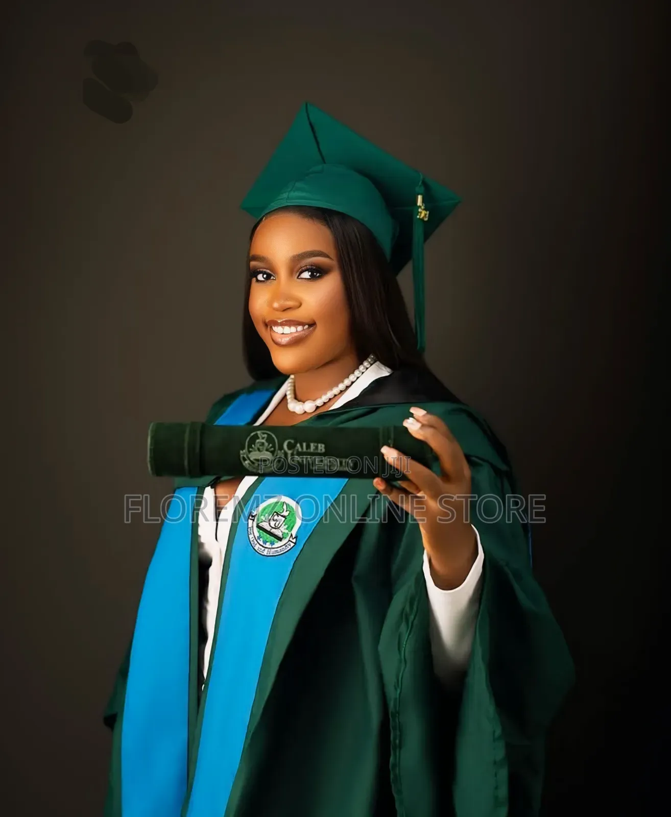 Caleb Graduation / Convocation Gown – Rental