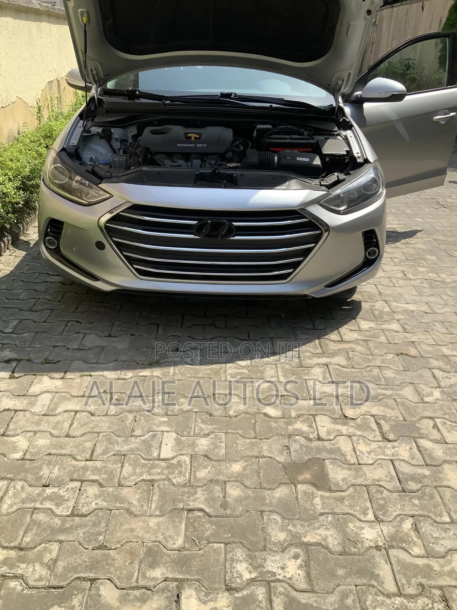 Hyundai Elantra 2017 Silver