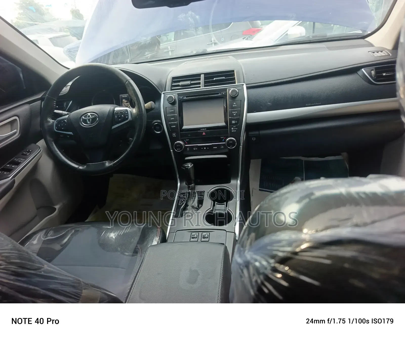 Toyota Camry 2021 Blue