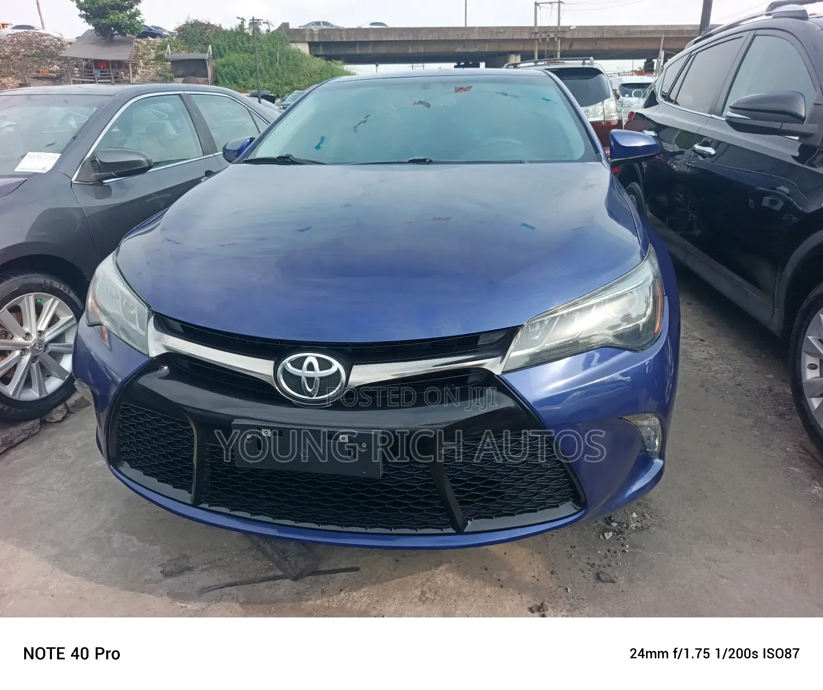 Toyota Camry 2021 Blue