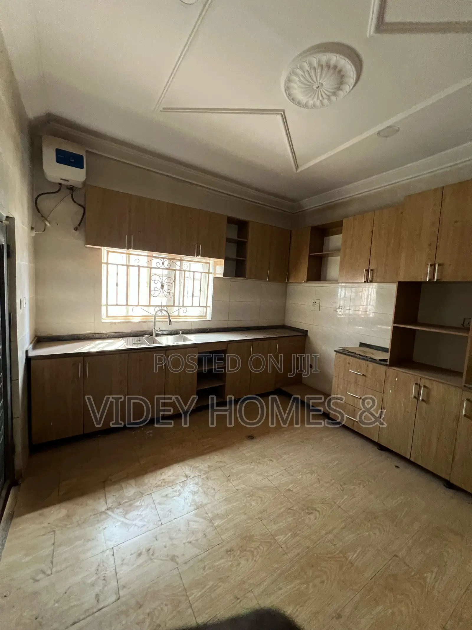 5bdrm Duplex in Standard Estate, Galadimawa for rent