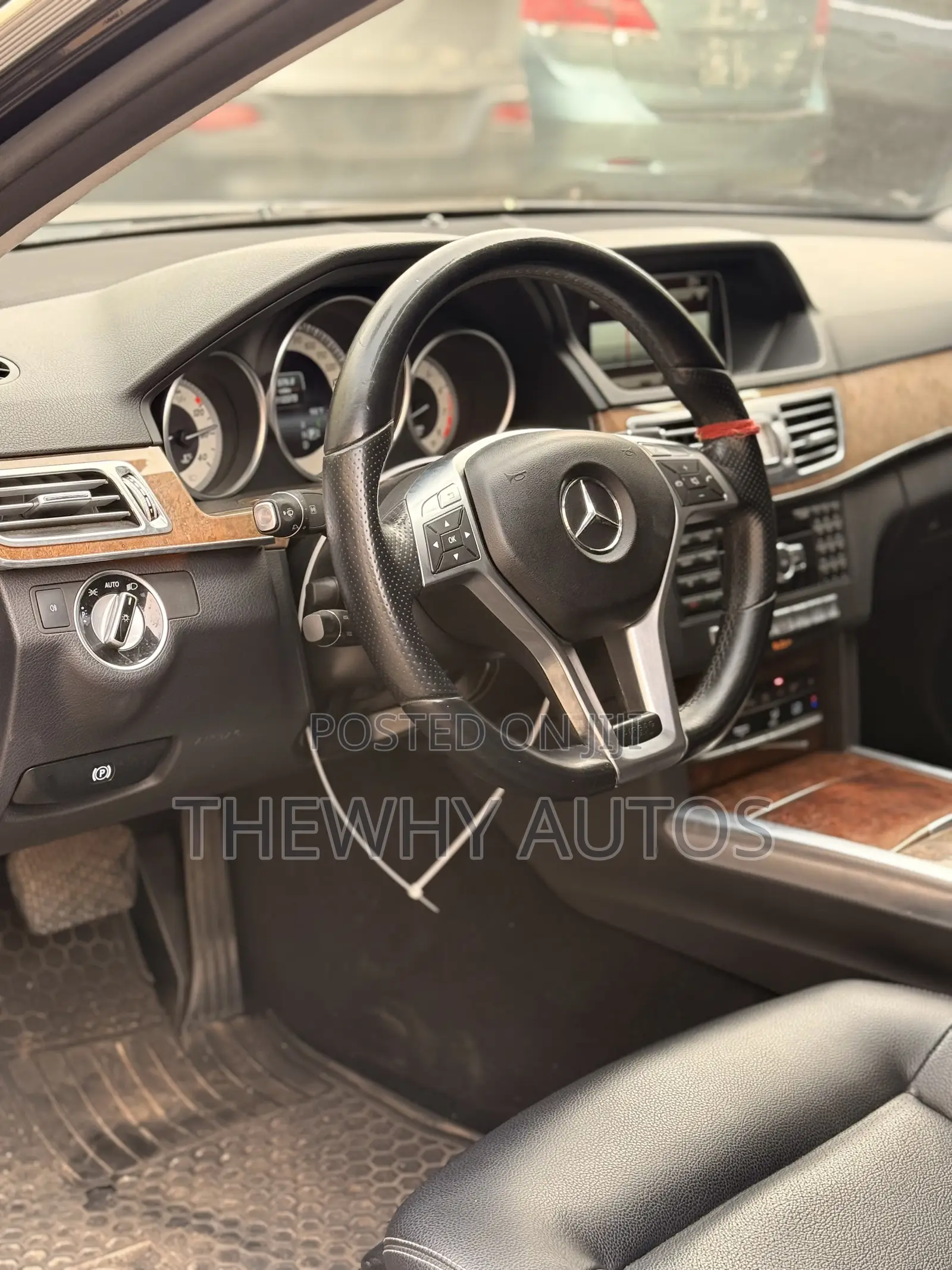 Mercedes-Benz E350 Base 4Matic Sedan AWD (3.5L 6cyl 7A) 2014 Black