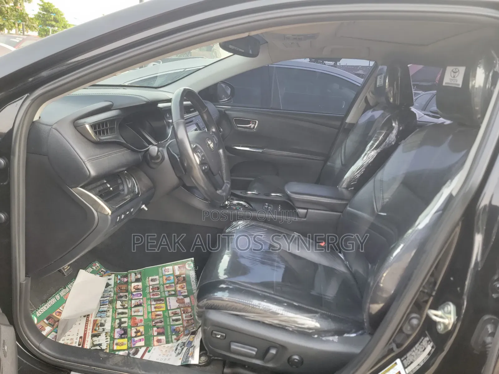 Toyota Avalon Limited Sedan FWD (3.5L 6cyl 6A) 2017 Black