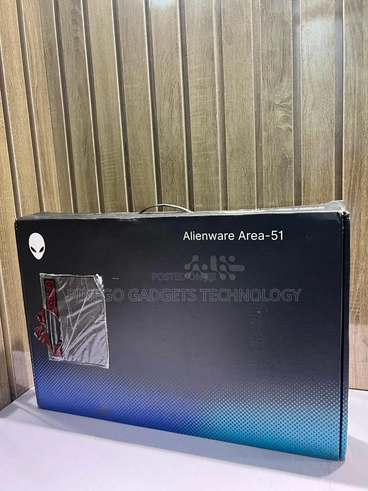 New Laptop Dell Alienware 18 Area-51 32GB Intel Core Ultra 7 SSD 1T