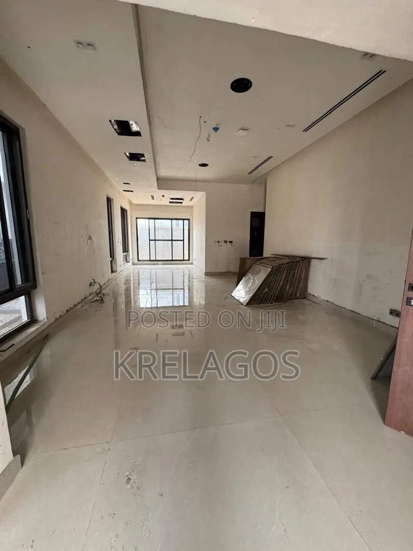 6bdrm Mansion in Bourdillon for sale