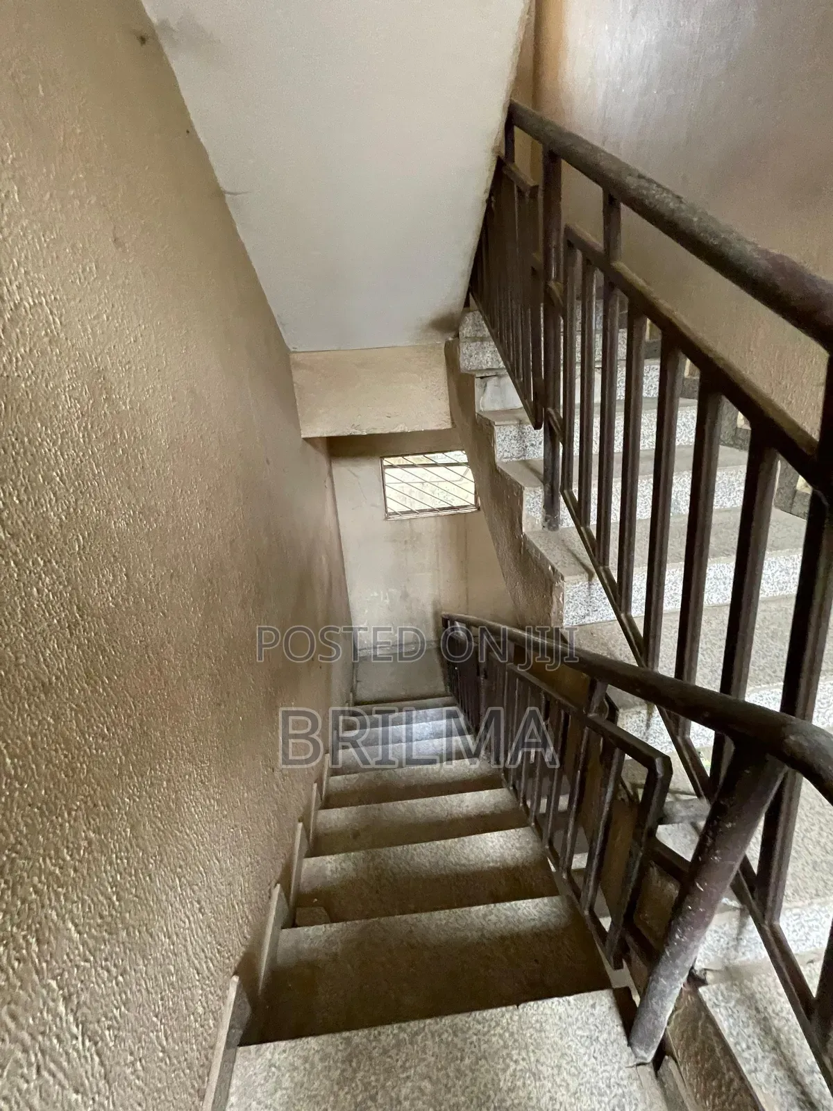 3bdrm Block of Flats in Zone 6 / Wuse for sale