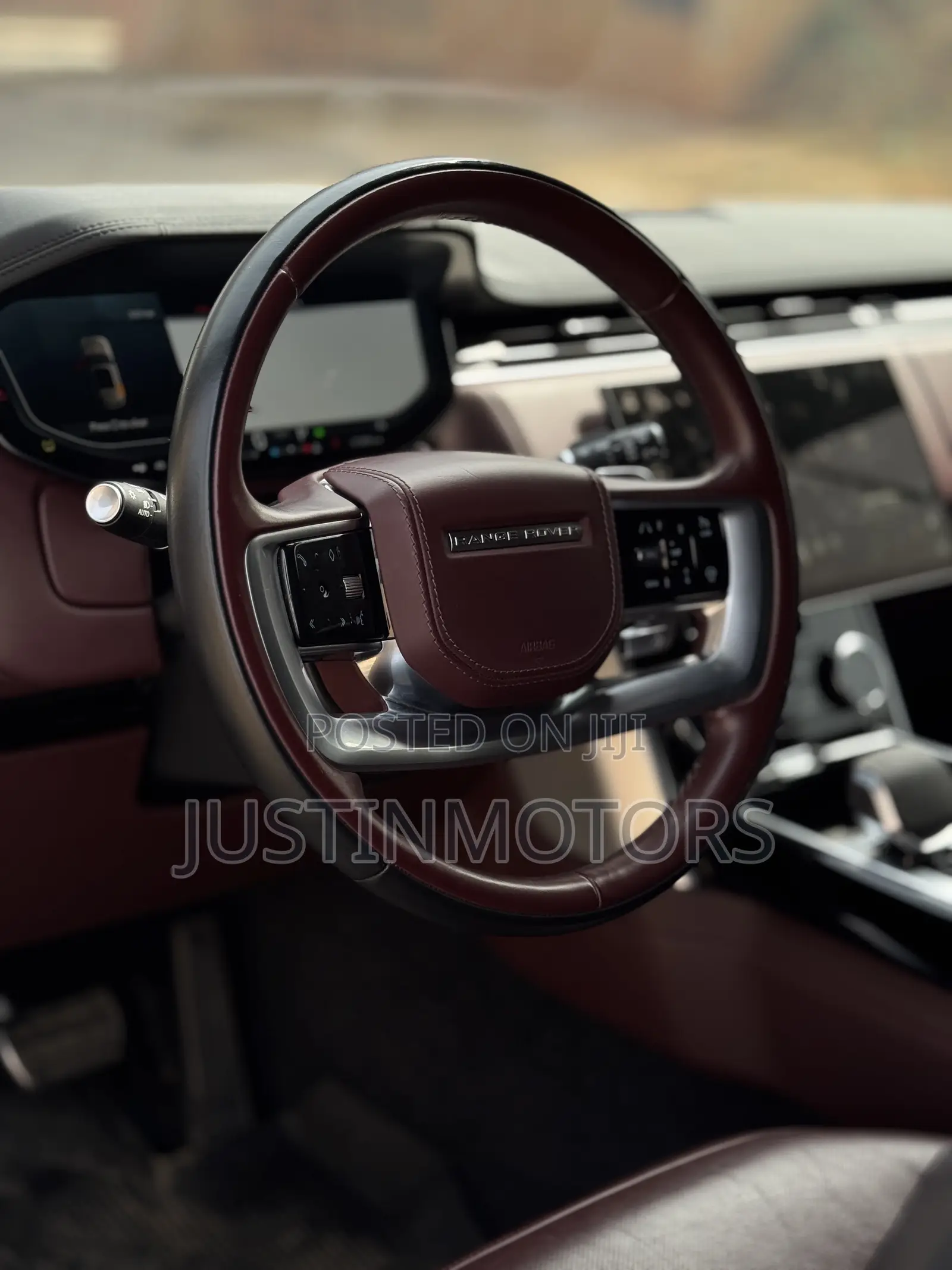 Land Rover Range Rover Vogue 2024 Black