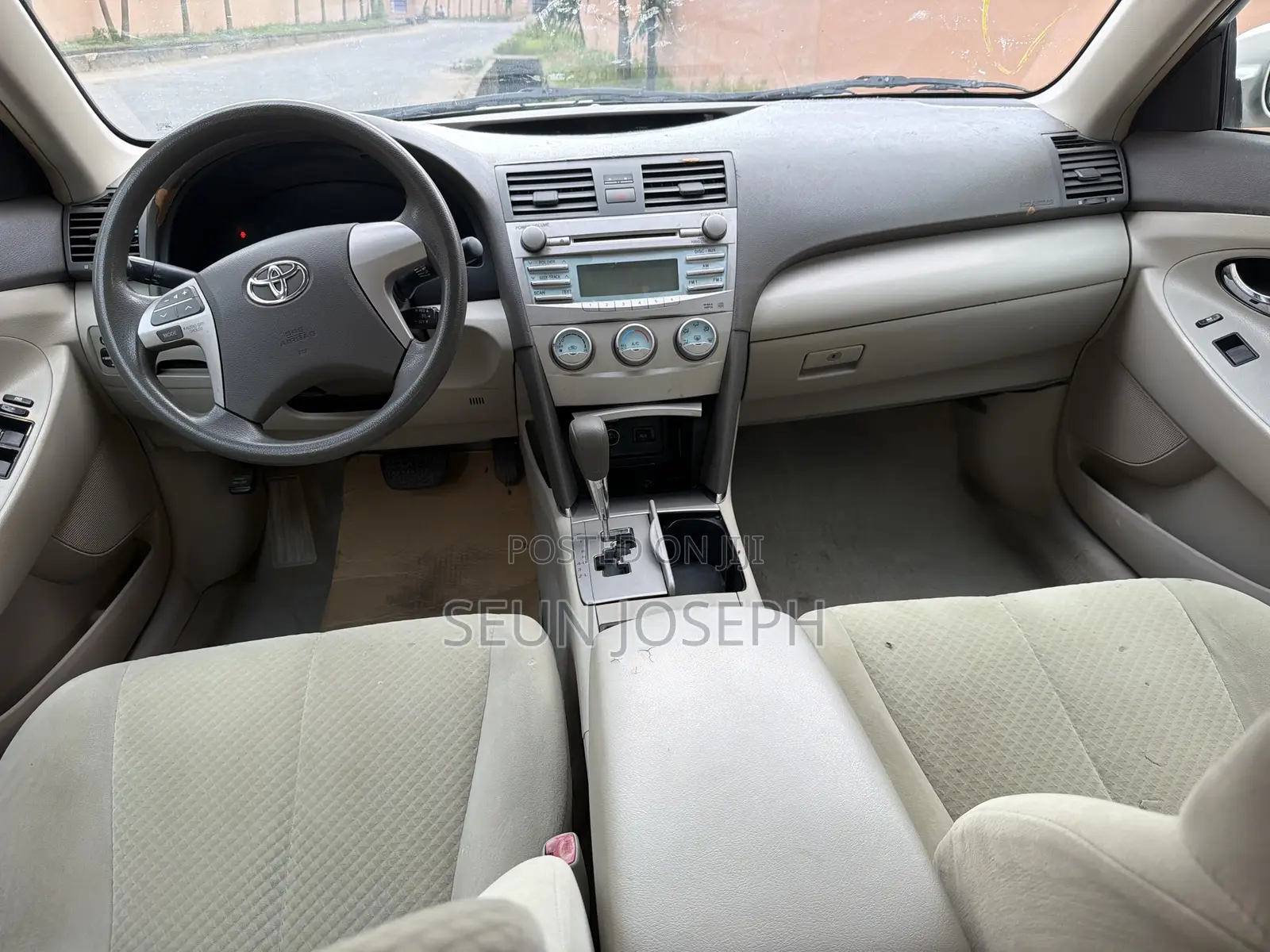 Toyota Camry LE 4dr Sedan (2.4L 4cyl 5A) 2008 Gold