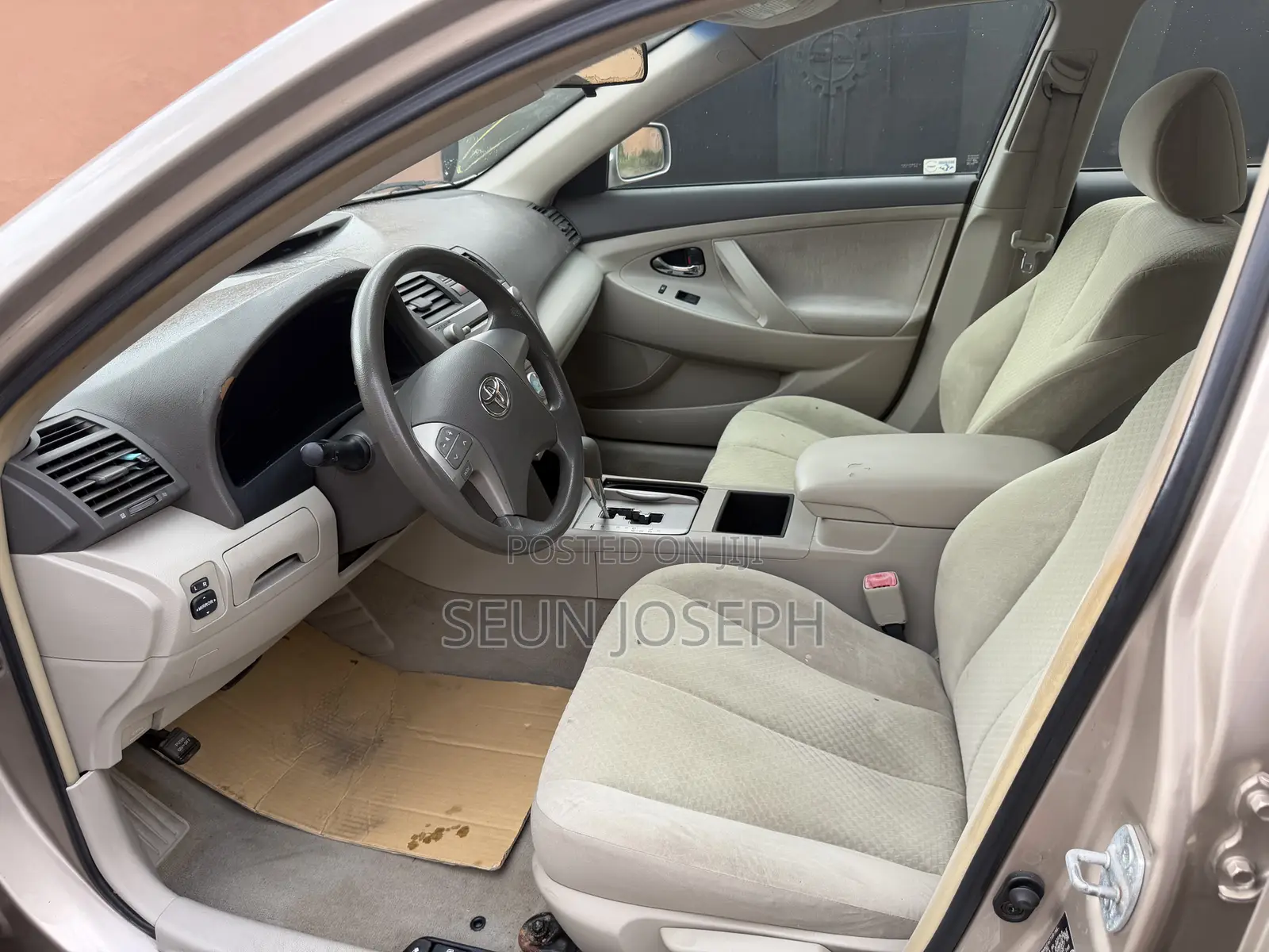Toyota Camry LE 4dr Sedan (2.4L 4cyl 5A) 2008 Gold