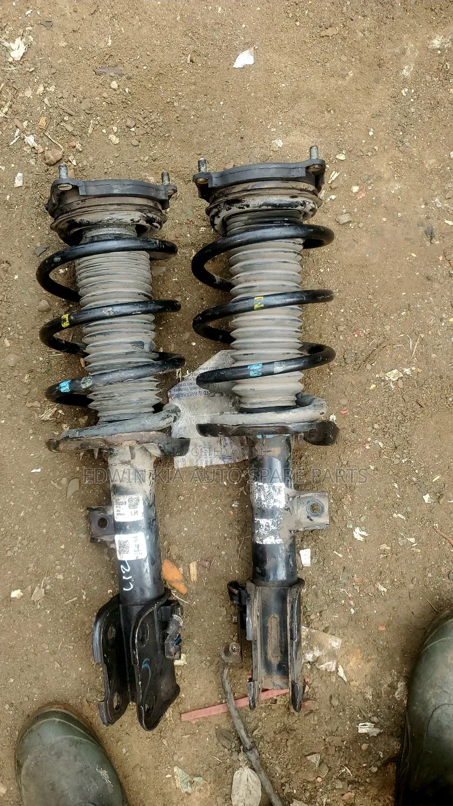Kia Sorento 2015 to 2019 Front Shock Set