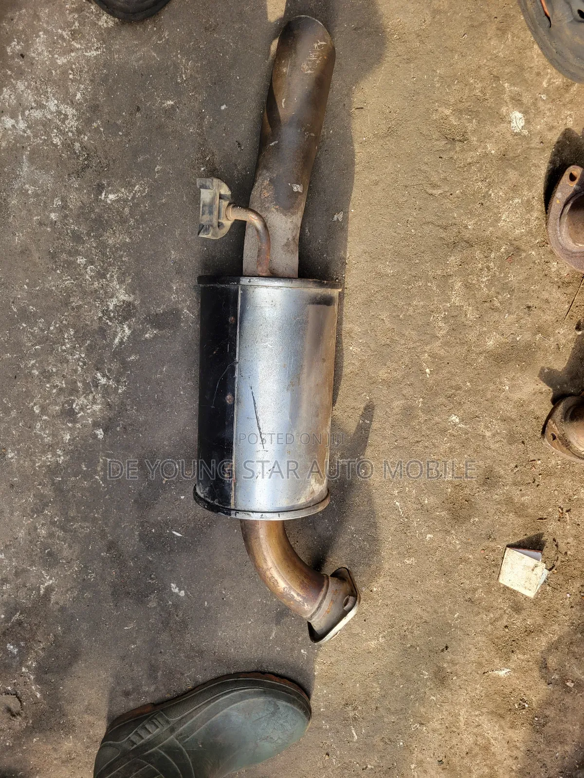 Back Exhaust Port for Toyota Highlander 2008 Model