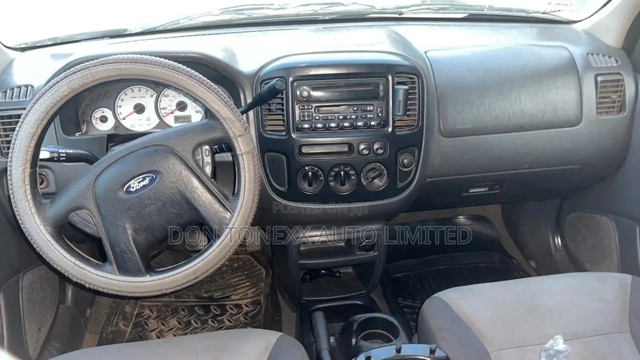 Ford Escape XLS 4x4 2004 Gray