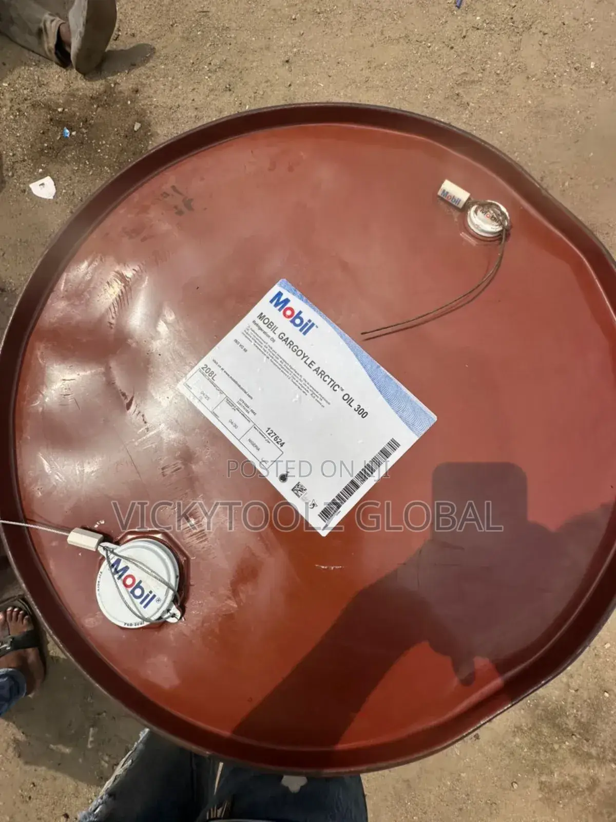 Mobil Gargoyle Arctic 300 (208l) Drum