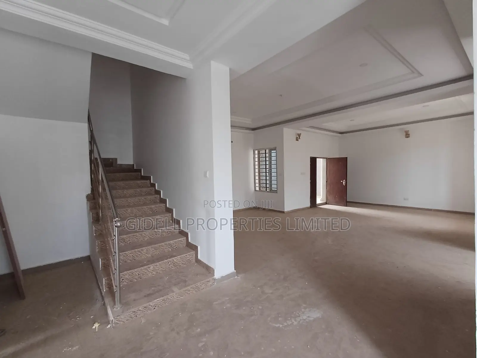 4bdrm Townhouse / Terrace in Guzape District for rent