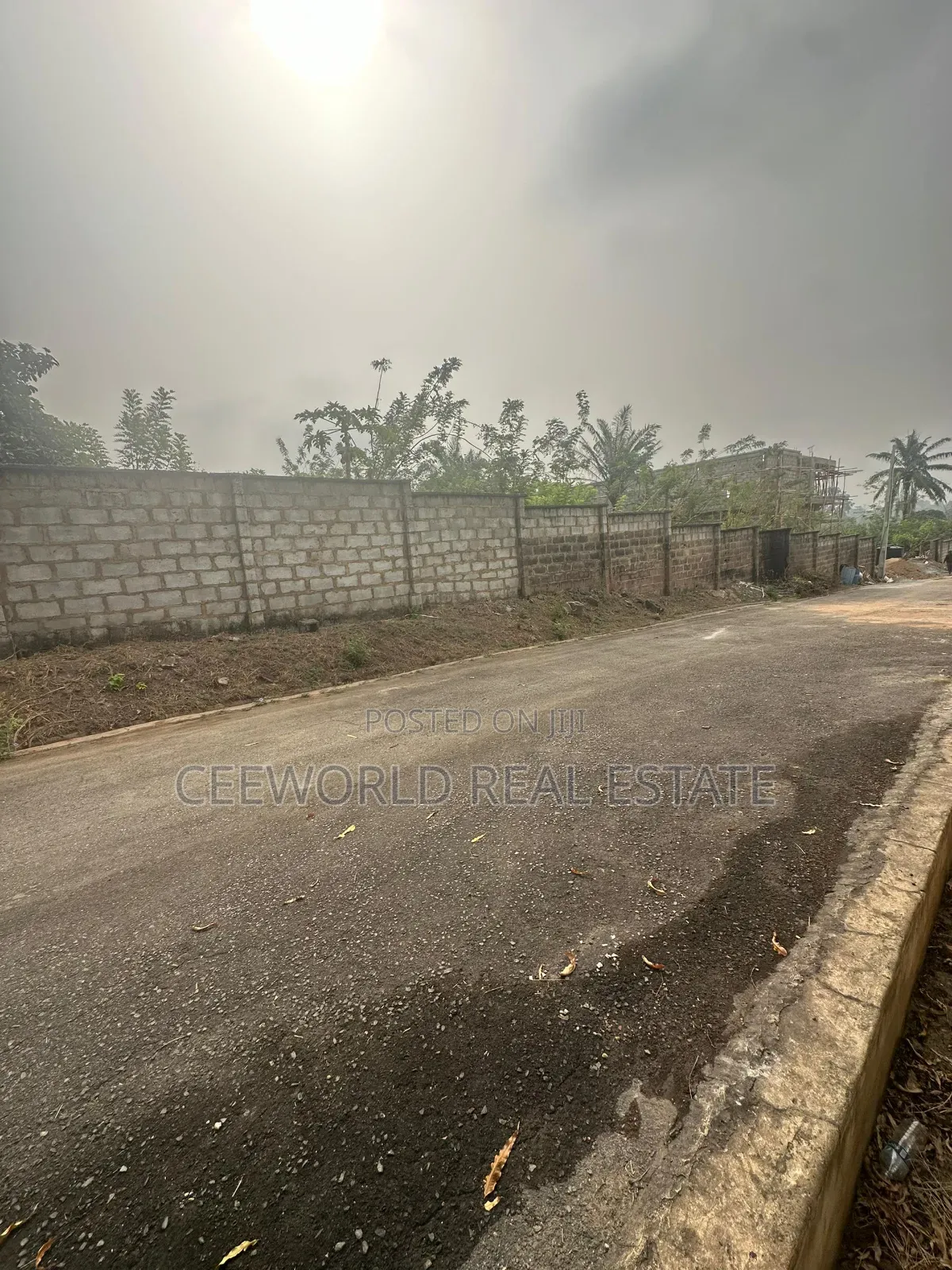 Jare Alade Close Jericho Idi Ishin*
*1611sqm Bare Land