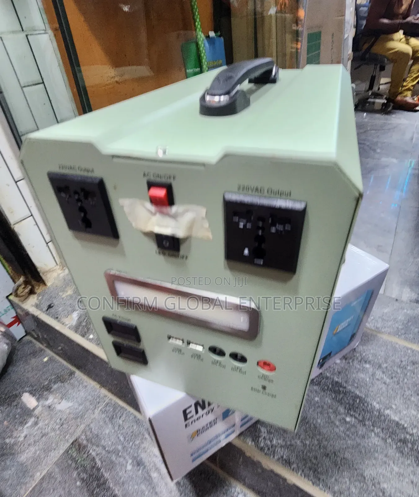 1000w All Top Solar Generator With 1.2kwh Lithium Battery