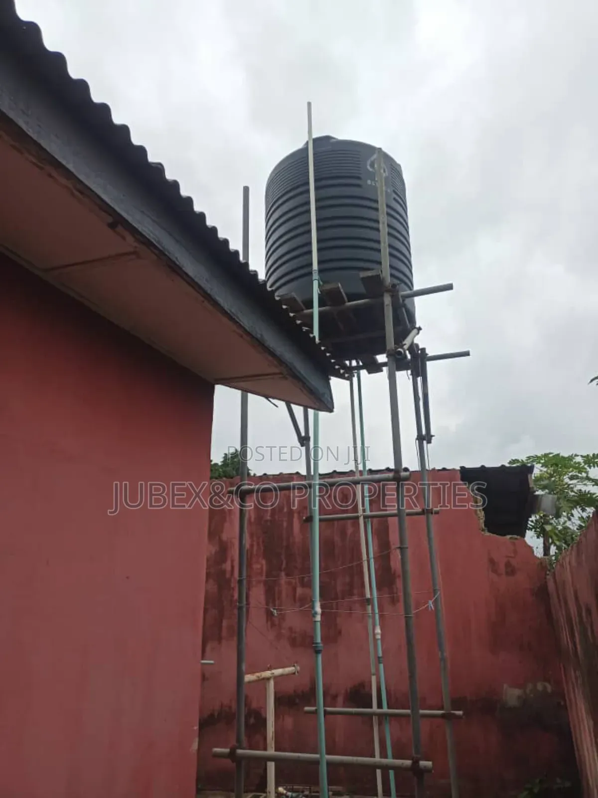 4bdrm Bungalow in Mowe, Obafemi-Owode for sale