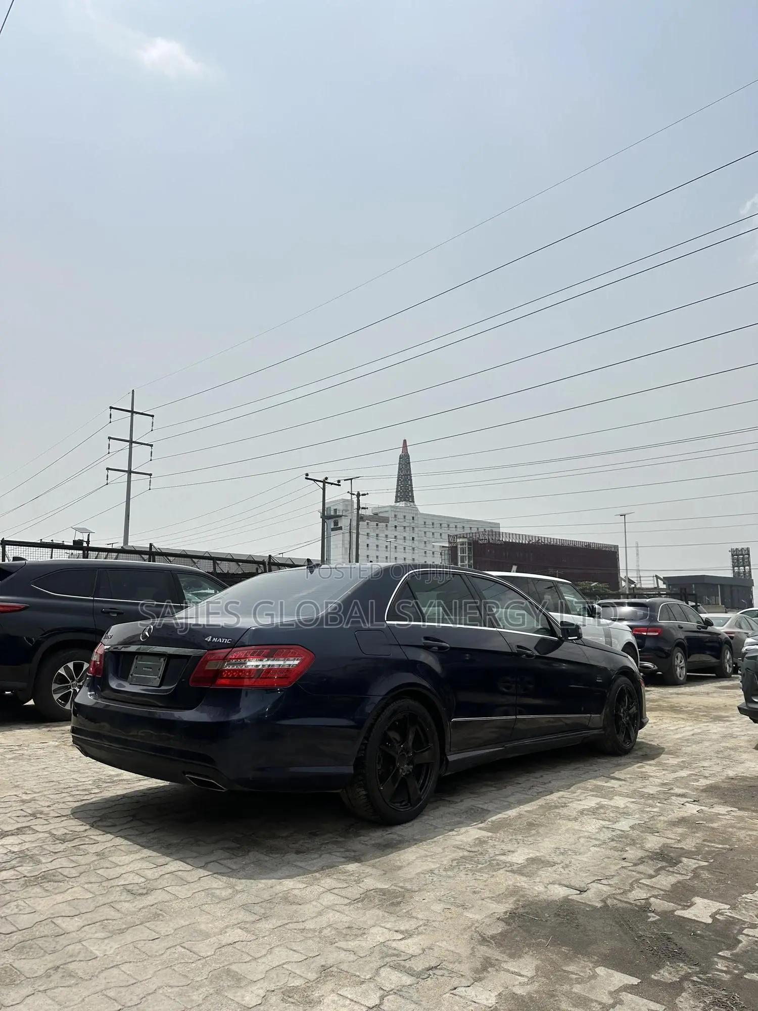 Mercedes-Benz E350 Base 4Matic Sedan AWD (3.5L 6cyl 7A) 2010 Blue