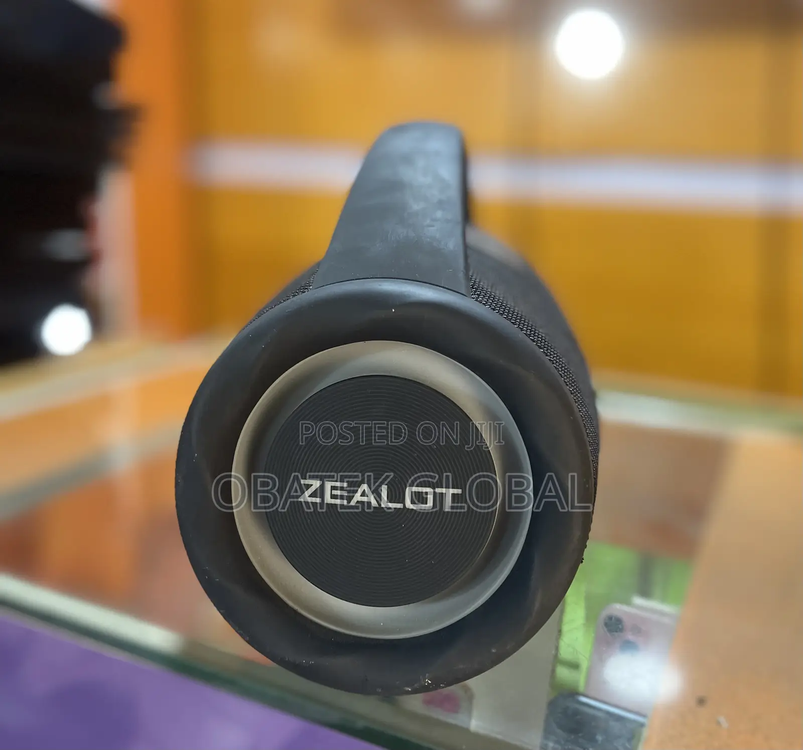 Zealot Speaker