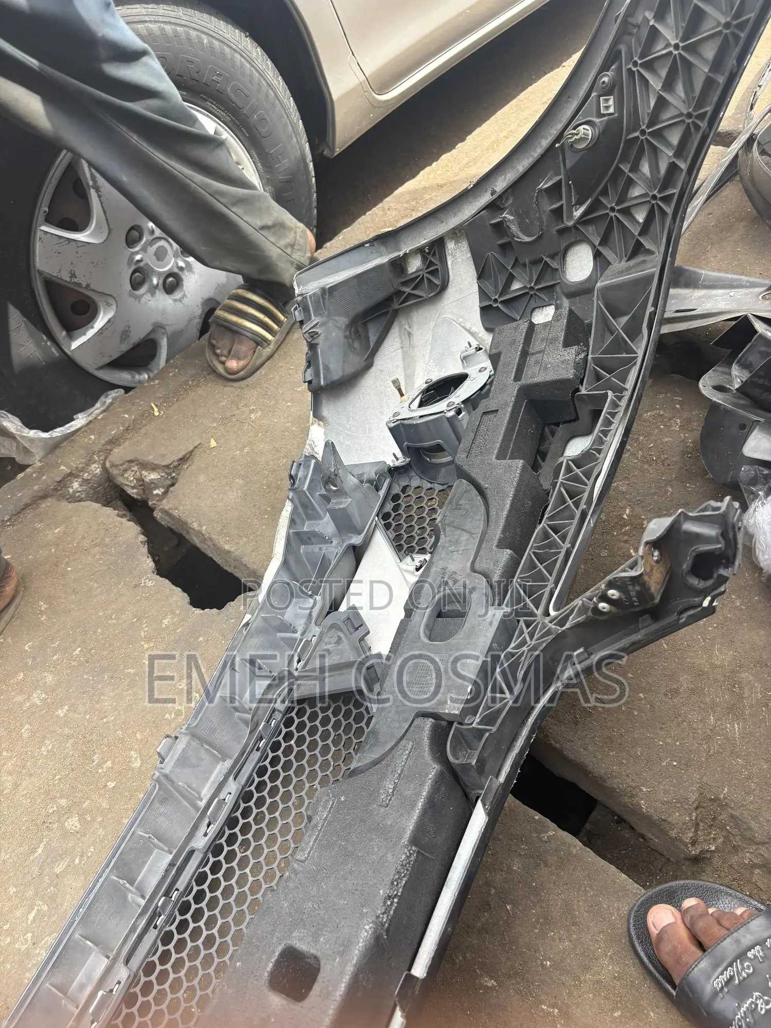 Complete Bumper C 300 2008