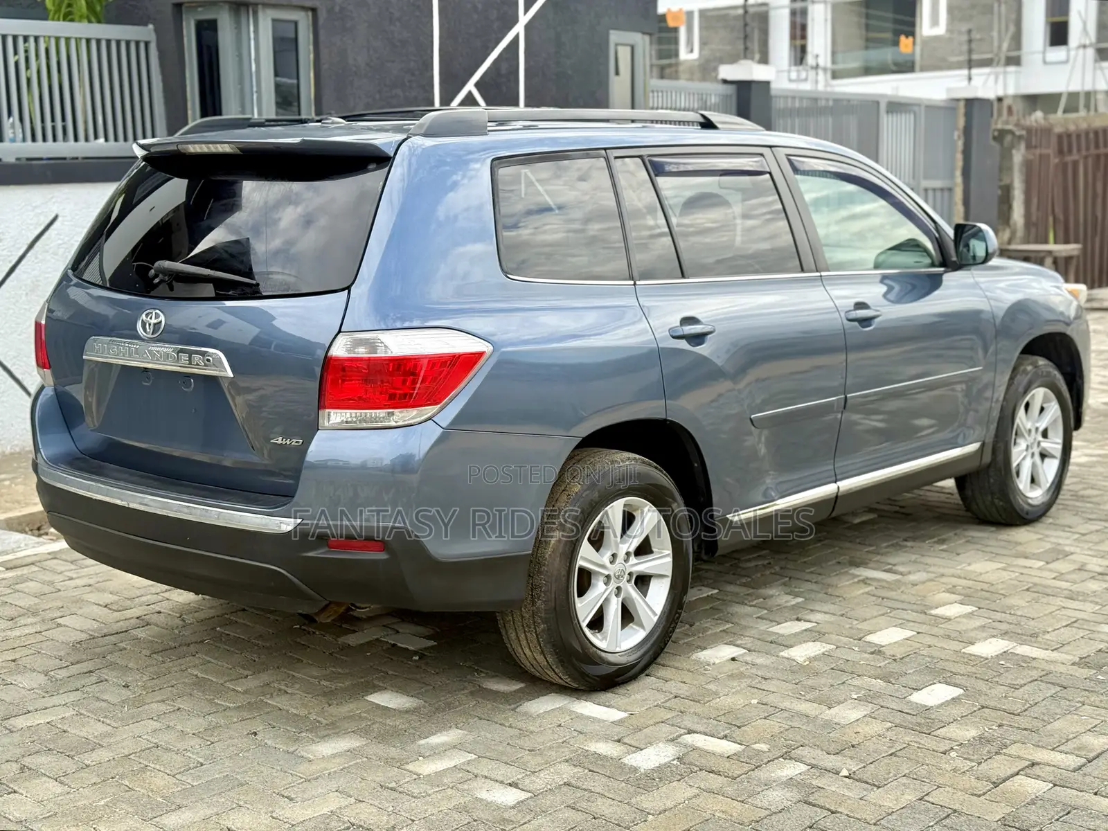 Toyota Highlander SE 3.5L 4WD 2013 Blue