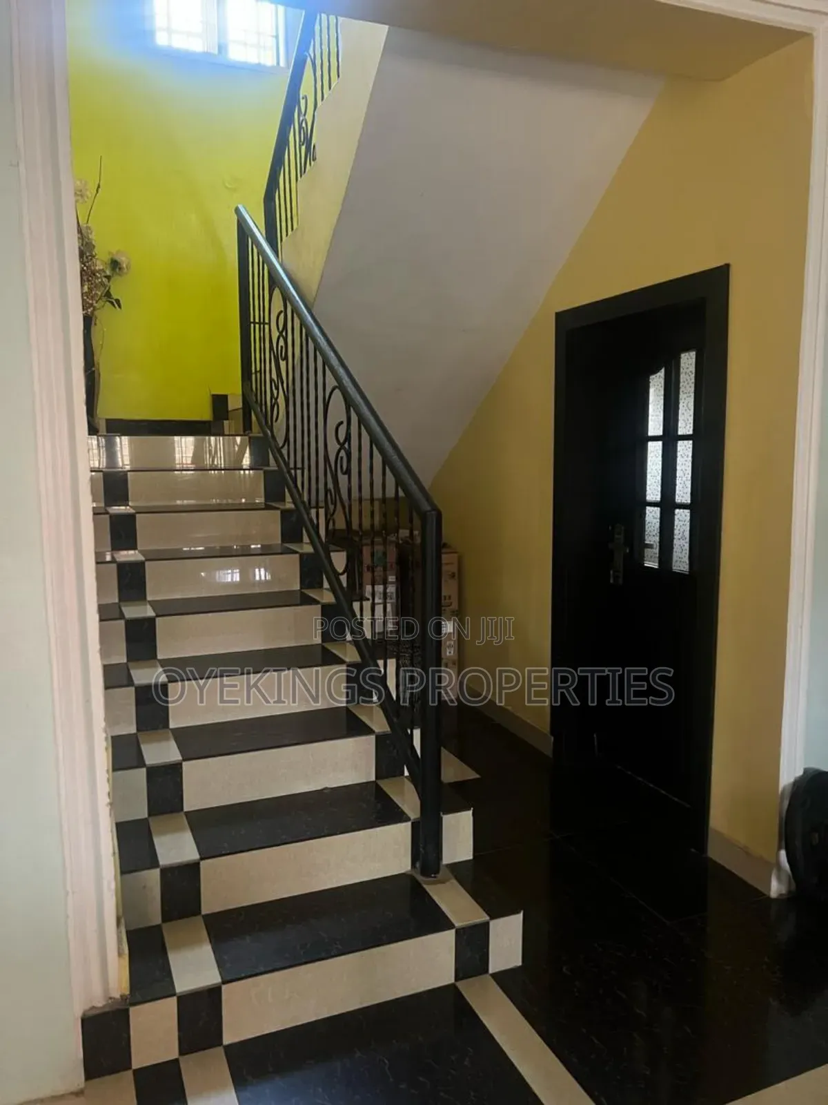 4bdrm Duplex in Elebu Oja, Akala Express for sale