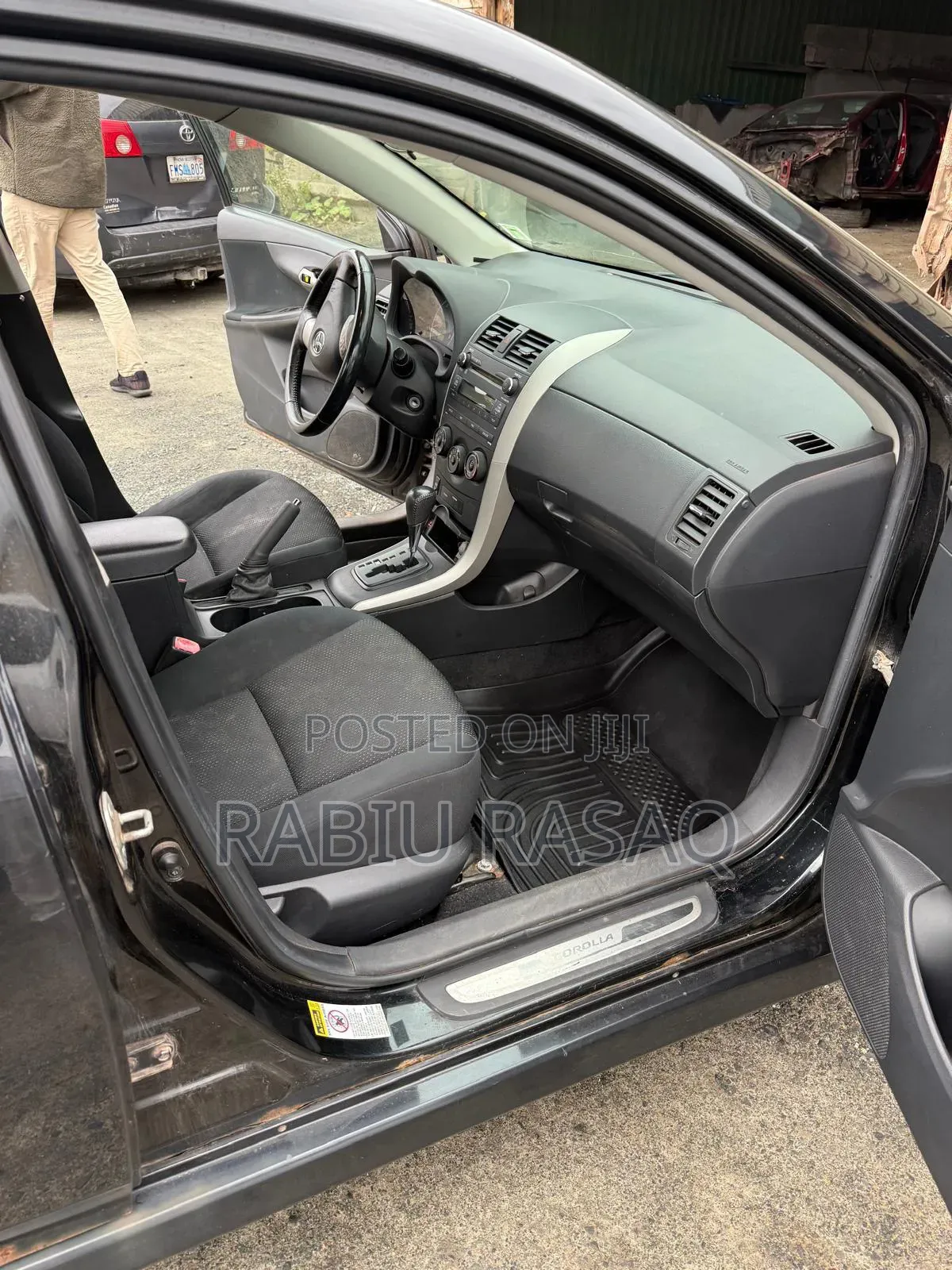 Toyota Corolla 2010 Black
