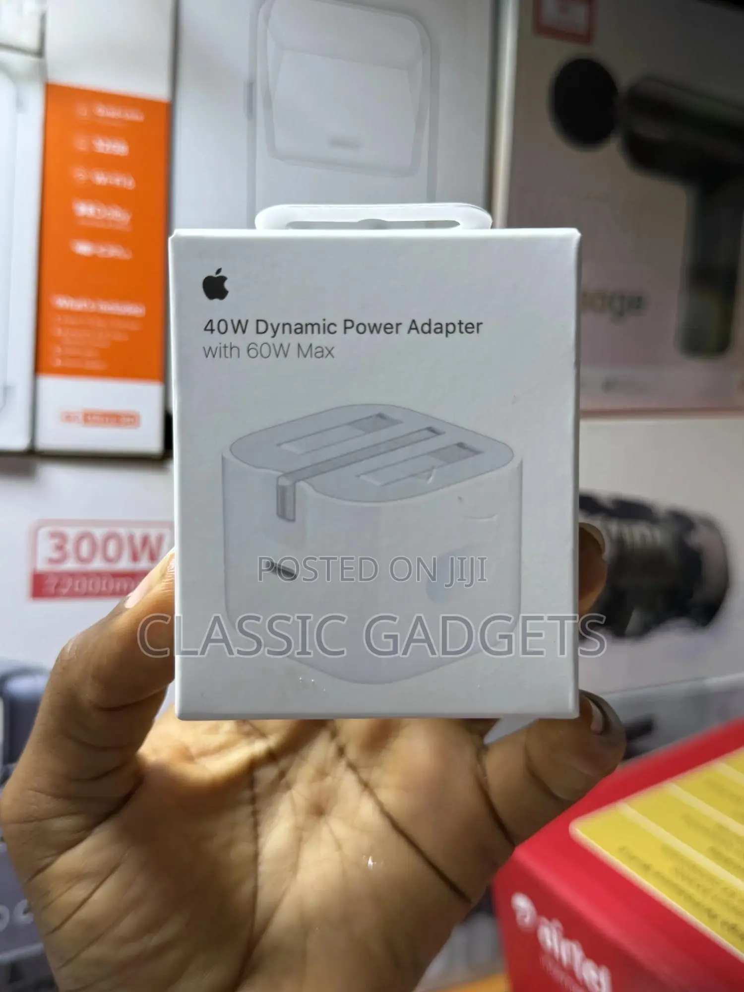 Apple 40w Dynamic Power Adapter With 60w Max Usb-C Uk 3 Pin Plug