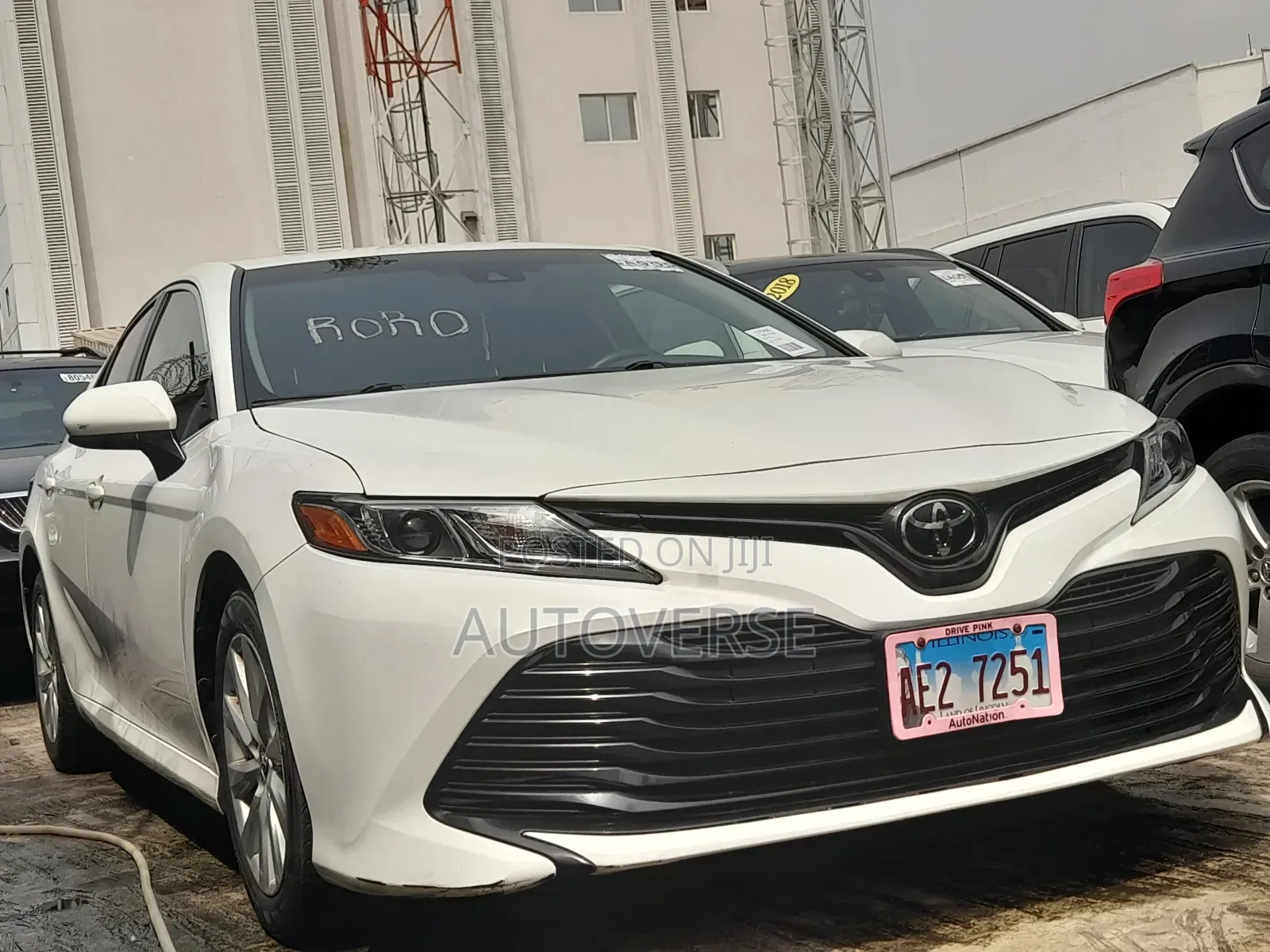 Toyota Camry LE 4dr Sedan (2.5L 4cyl 6A) 2017 White