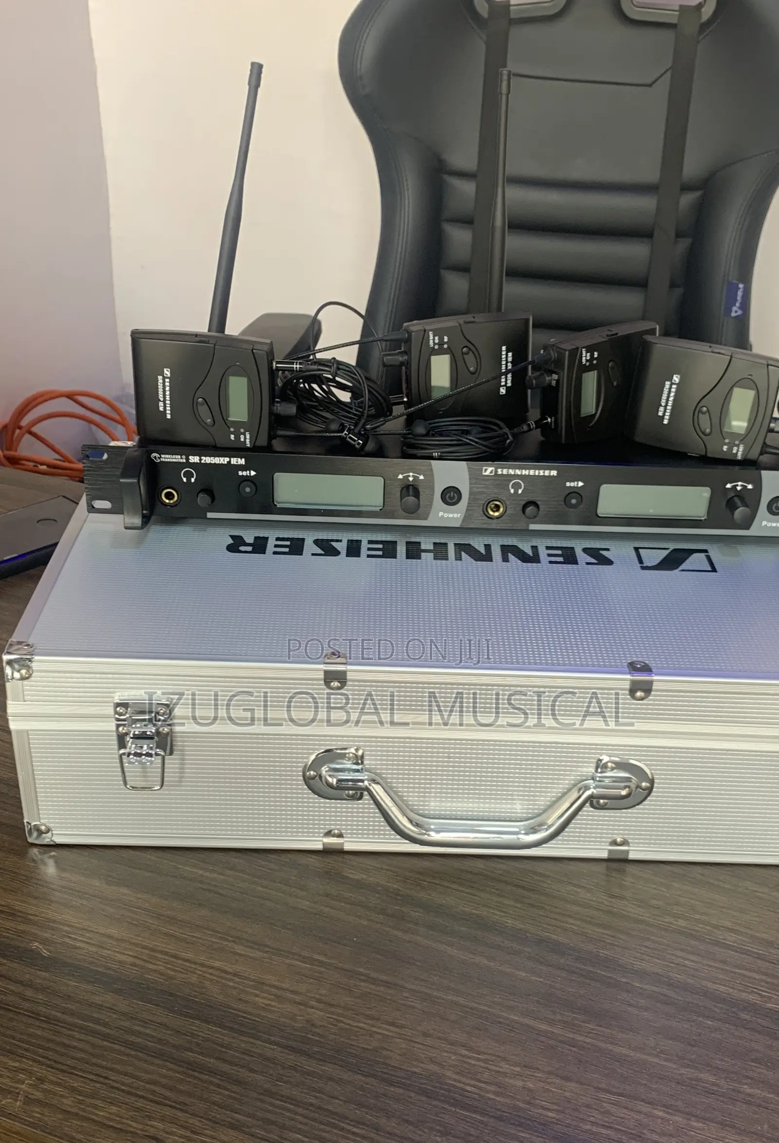 Sennheiser in-Ear Monitor Sr2050xp-Iem 4channel Wireless Inear Microp
